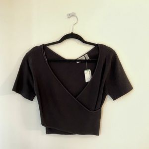 Black Crossover T-shirt